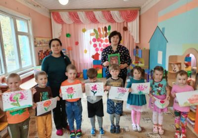 Литературный час «В гостях у Аленького цветочка»